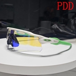 激安コピーオークリーサングラス021